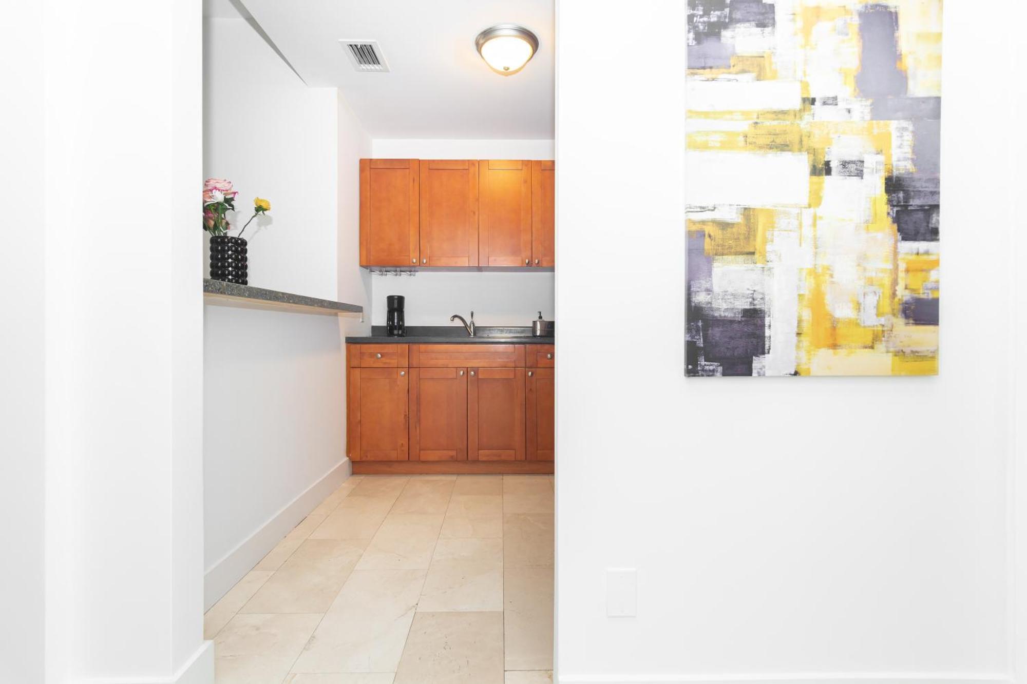 1 Bdrm - Heart Of Downtown - 5 Min To Wynwood Miami